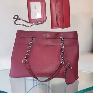 GUESS Red Handbag Set w/ Wallet & Card Holder | New w/o Tags | Chic & Versatile